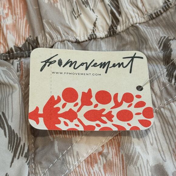 Free People Movement Way Home Short Womens Small‎ Ivory Combo Pink Gray Athletic - Picture 4 of 14